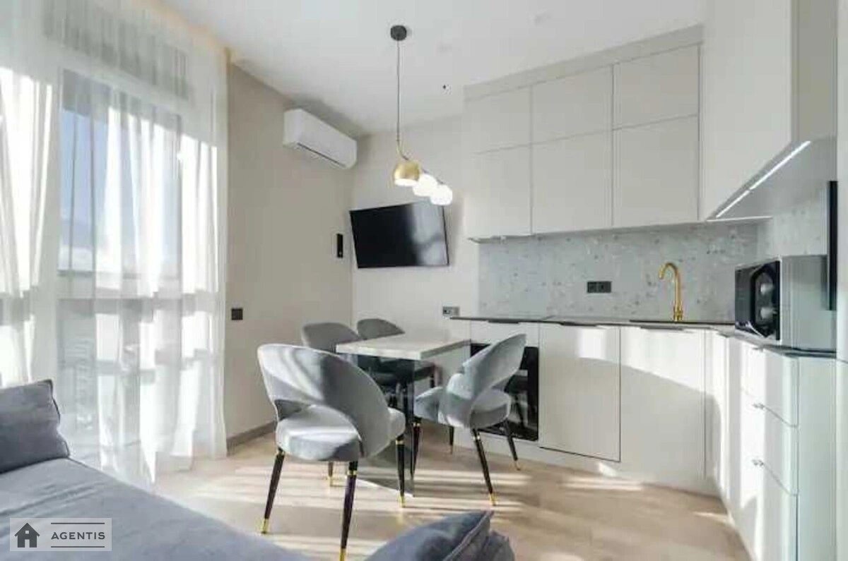 Apartment for rent. 2 rooms, 45 m², 8th floor/24 floors. 40, Predslavynska 40, Kyiv. 