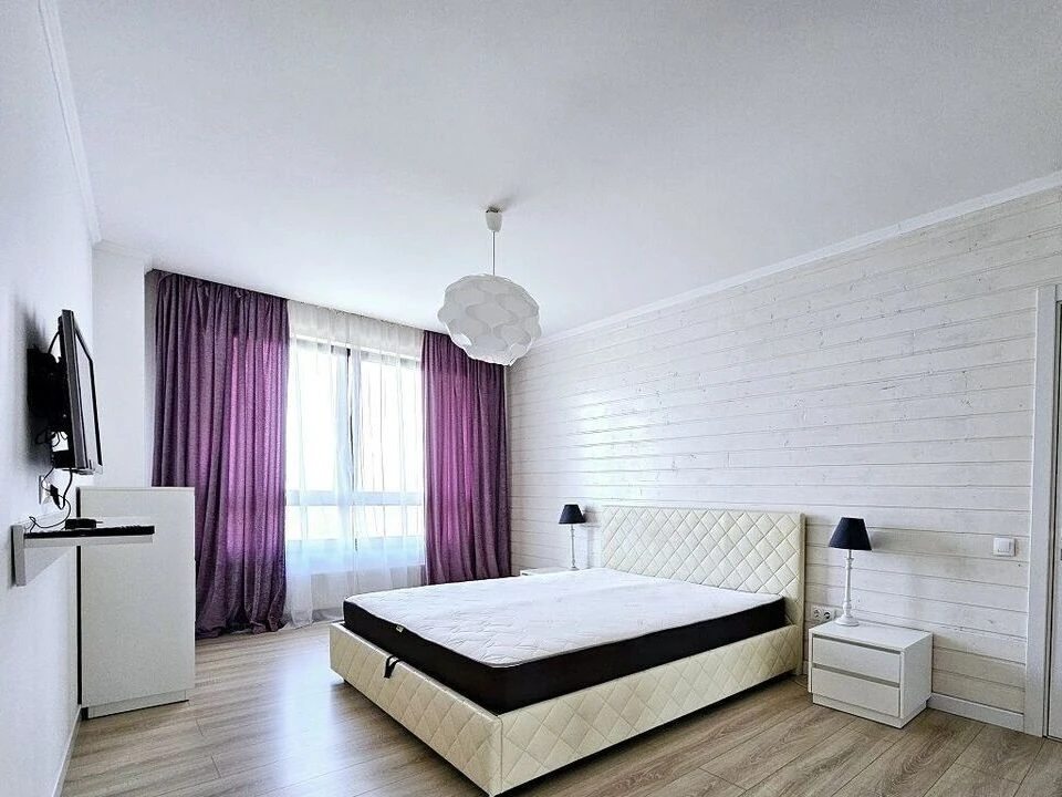 Сдам квартиру. 2 rooms, 67 m², 20 floor/23 floors. 60, Голосеевский 60, Киев. 