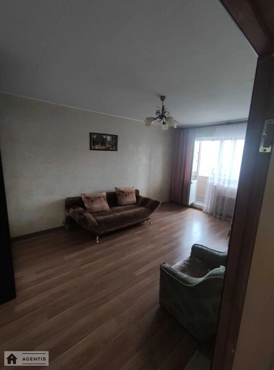 Сдам квартиру. 2 rooms, 51 m², 9th floor/9 floors. 7, Миколи Бажана просп., Киев. 