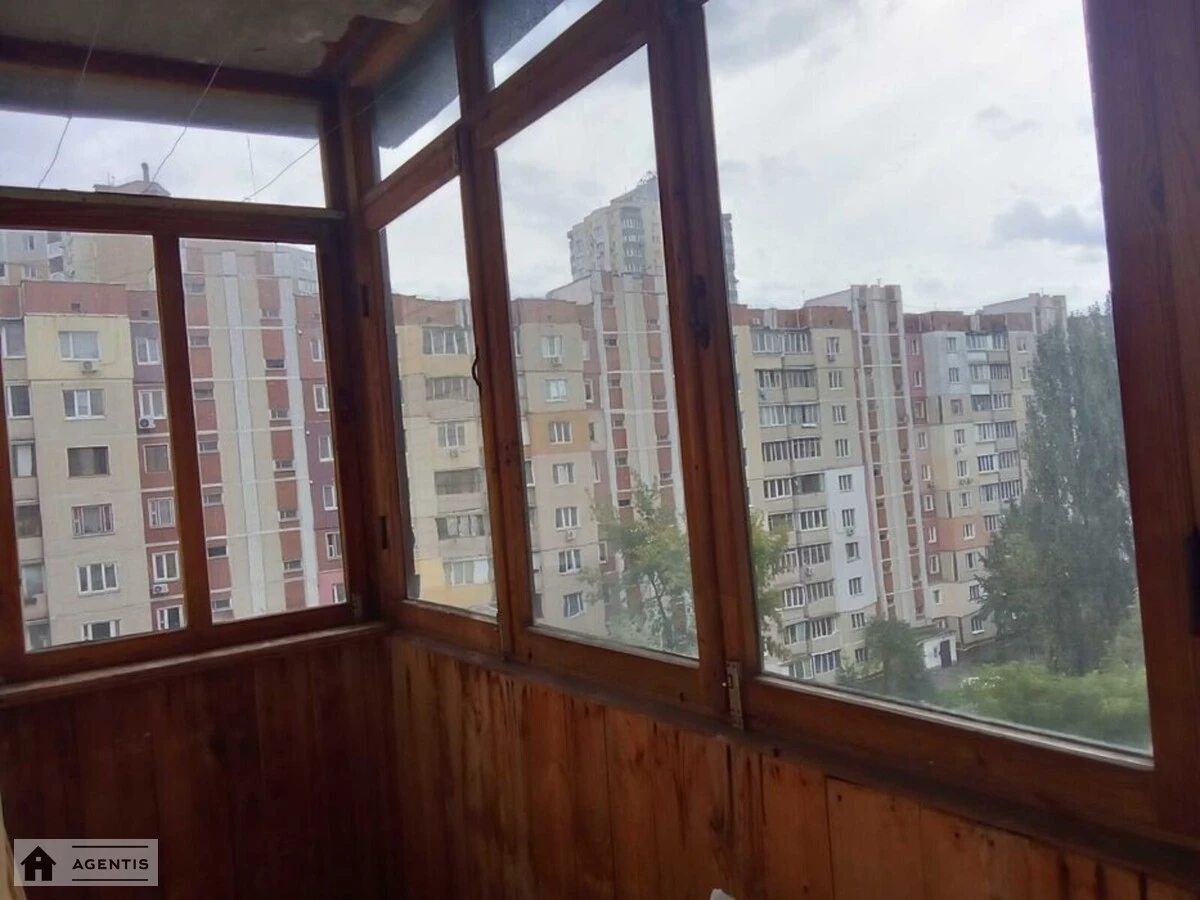 Сдам квартиру. 2 rooms, 50 m², 7th floor/10 floors. 173, Борщаговская 173, Киев. 