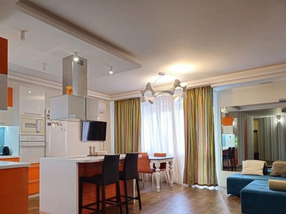 Сдам квартиру. 3 rooms, 110 m², 8th floor/24 floors. 62, Голосеевский 62, Киев. 