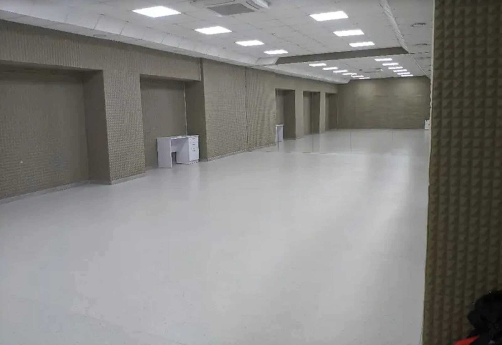 Продам нерухомість під комерцію 140 m², 2 пов./3 поверхи. Центр, Тернопіль. 