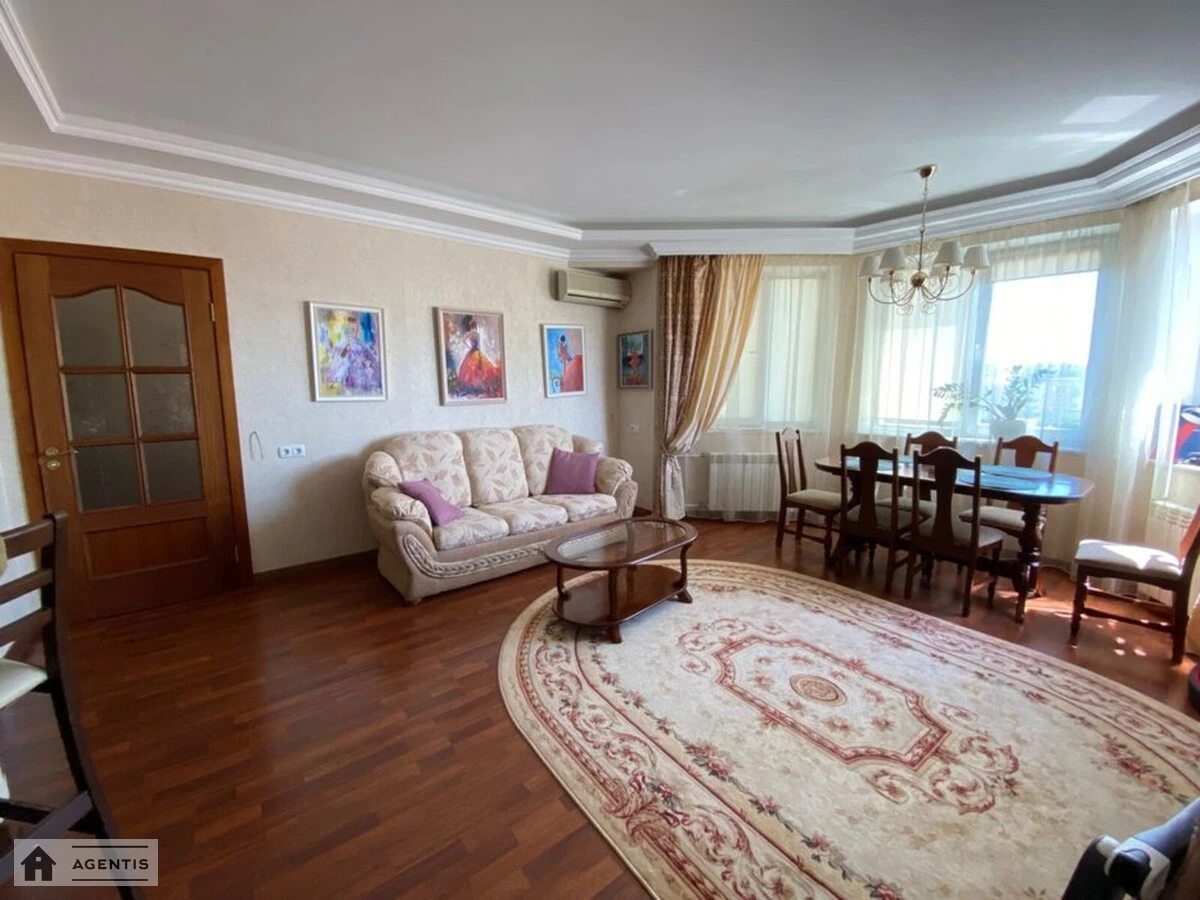 Здам квартиру. 3 rooms, 74 m², 12 floor/14 floors. 2, Микільсько-Слобідська 2, Київ. 