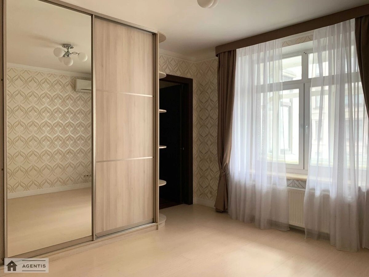 Сдам квартиру. 5 rooms, 340 m², 9th floor/10 floors. 3, Круглоуниверситетская 3, Киев. 