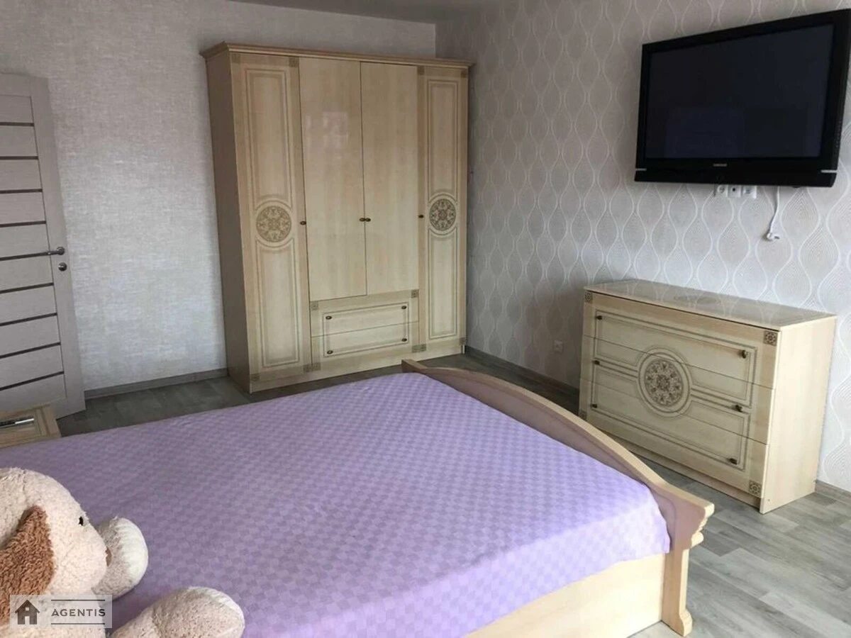 Apartment for rent. 2 rooms, 52 m², 9th floor/10 floors. 25, Dragomanova 25, Kyiv. 