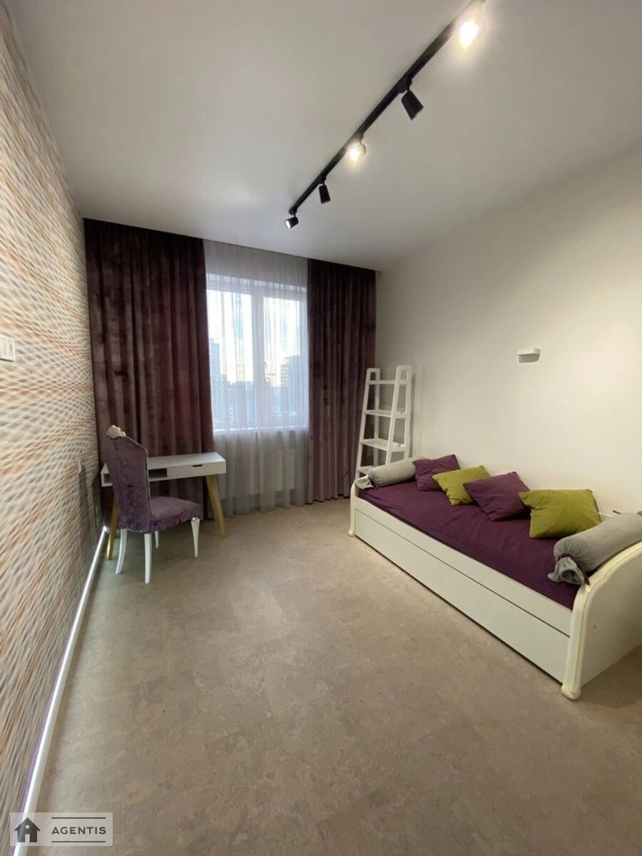 Apartment for rent. 3 rooms, 100 m², 16 floor/25 floors. 14, Andriya Verkhohlyada vul. Mykhayla Drahomirova, Kyiv. 