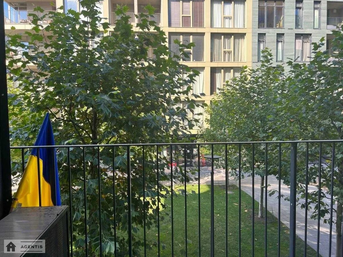 Apartment for rent. 2 rooms, 60 m², 2nd floor/9 floors. 3, Naberezhno-Rybalska vul., Kyiv. 