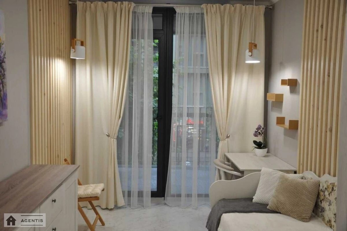 Apartment for rent. 2 rooms, 60 m², 2nd floor/9 floors. 3, Naberezhno-Rybalska vul., Kyiv. 