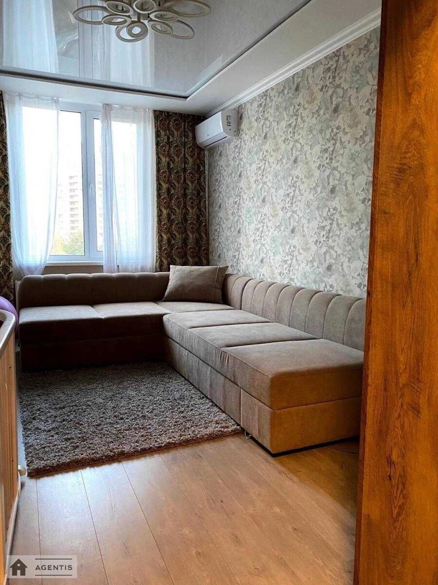 Сдам квартиру. 1 room, 36 m², 5th floor/25 floors. Хорольская, Киев. 