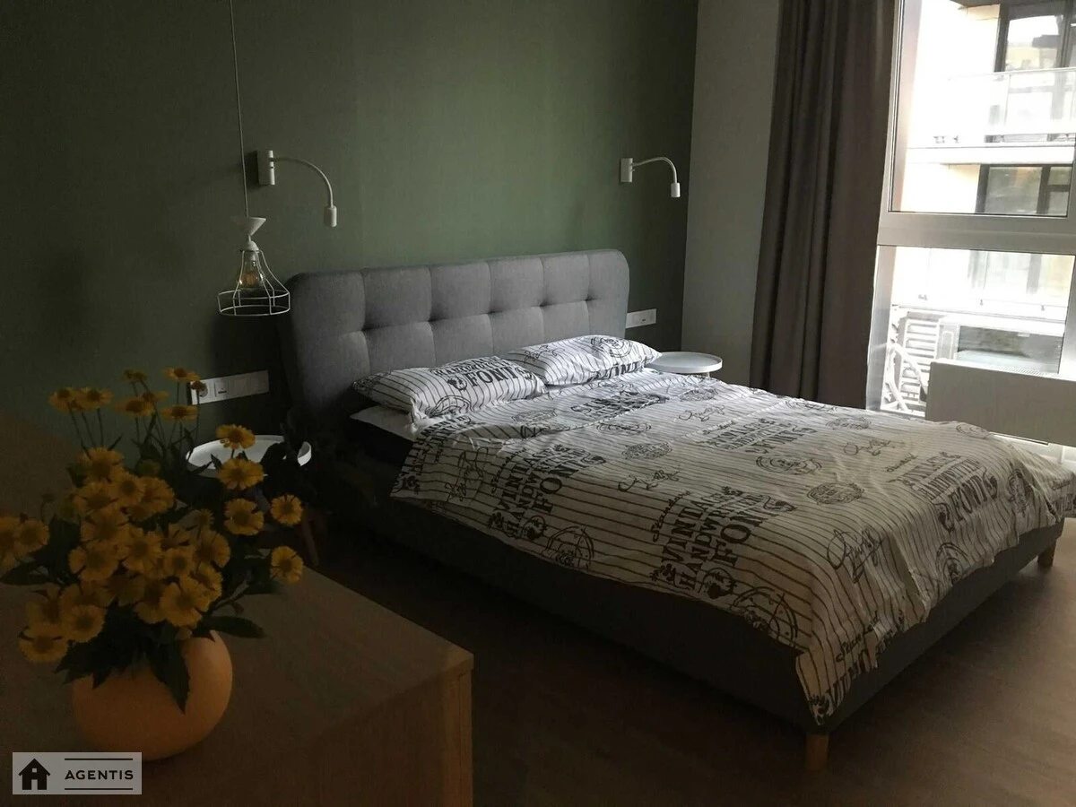 Apartment for rent. 2 rooms, 85 m², 9th floor/25 floors. 57, Predslavynska 57, Kyiv. 