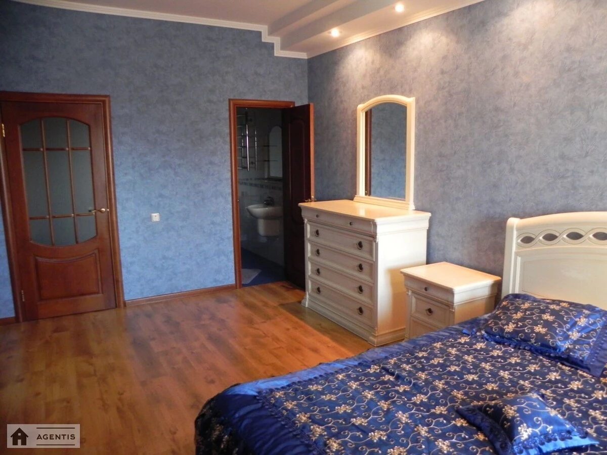 Apartment for rent. 4 rooms, 145 m², 8th floor/10 floors. 70, Pochaynynska 70, Kyiv. 