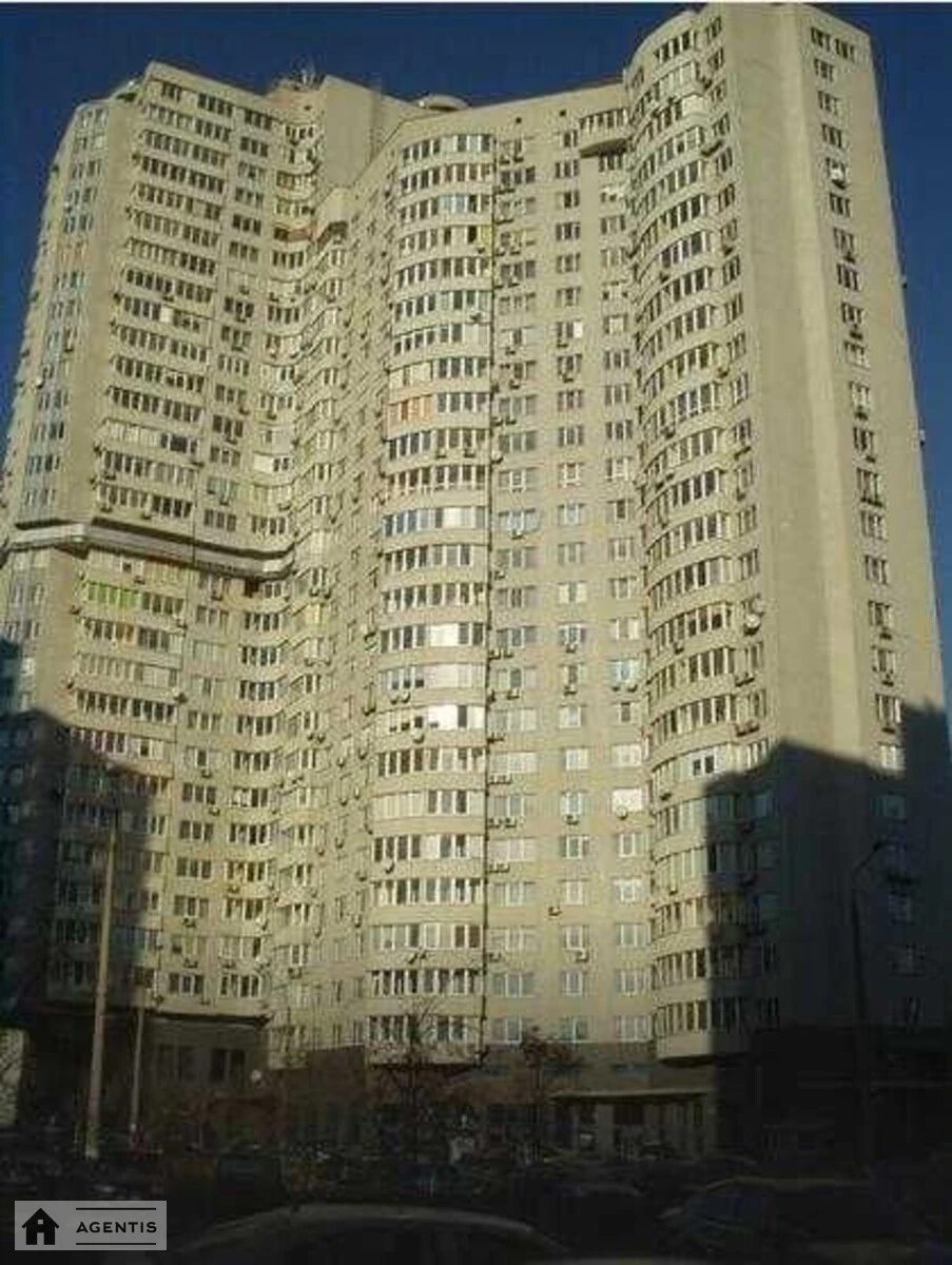 Apartment for rent. 1 room, 54 m², 4th floor/32 floors. 9, Hryshka , Kyiv. 
