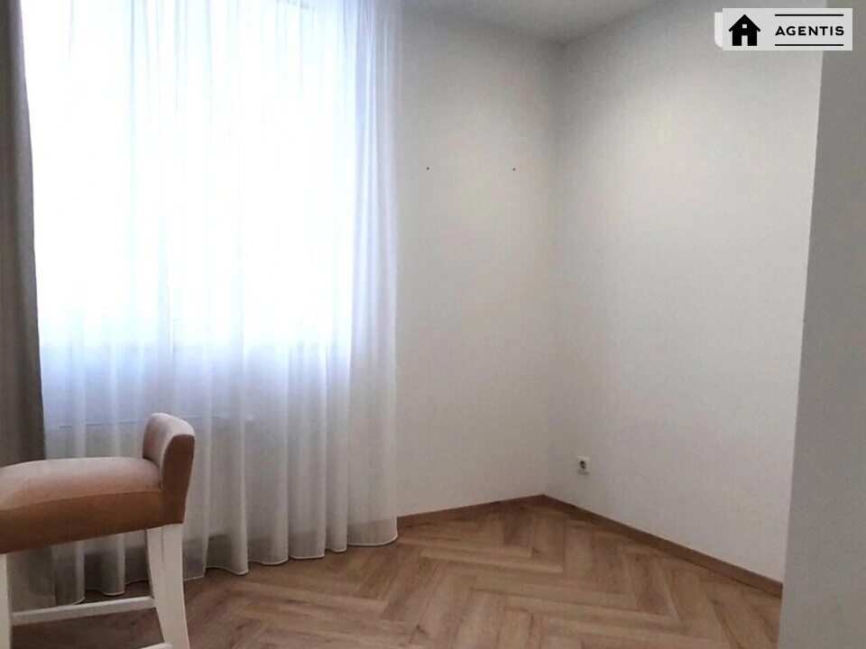 Здам квартиру. 2 rooms, 77 m², 18 floor/22 floors. 10, Самійла Кішки вул. (Маршала Конєва), Київ. 