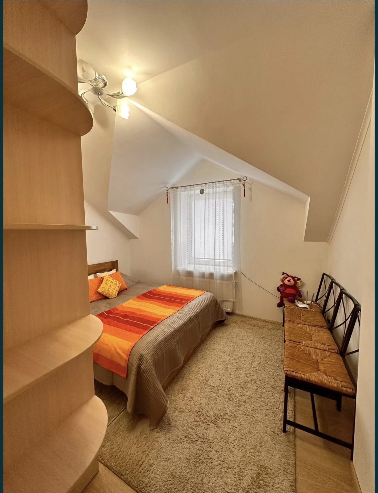 Apartments for sale. 2 rooms, 58 m², 4th floor/4 floors. 3, Ternopilska , Smykovtsy. 