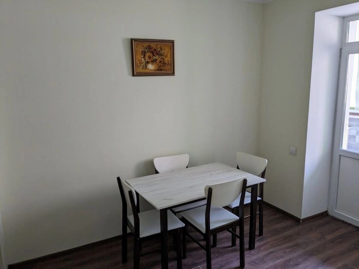 Продаж квартири. 1 room, 53 m², 2nd floor/12 floors. 25, Боголюбова , Софіївська Борщагівка. 