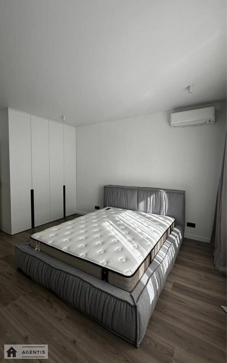 Apartment for rent. 2 rooms, 49 m², 6th floor/18 floors. 6, Staronavodnitcka 6, Kyiv. 