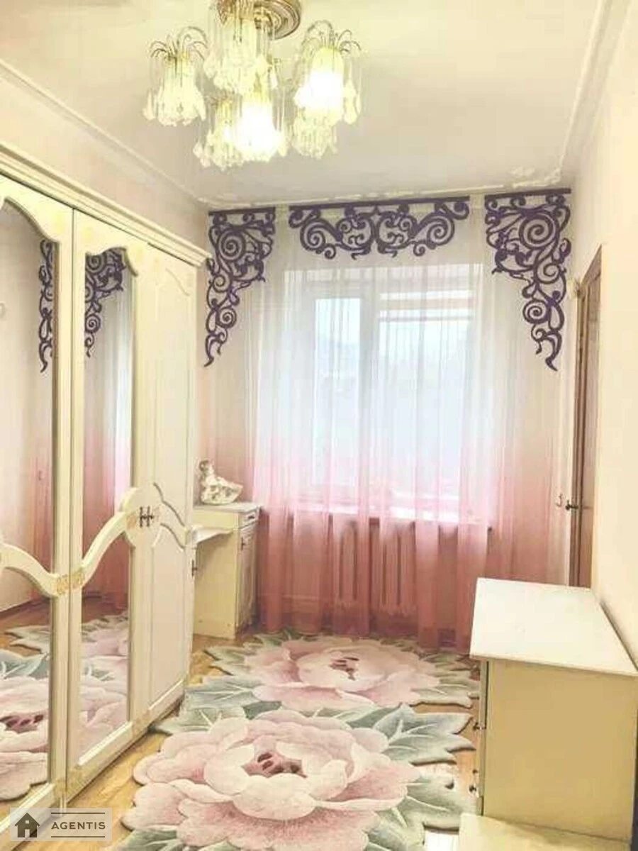 Apartment for rent 2 rooms, 46 m², 5th fl./5 floors. 3, Povitryanykh Syl prosp. Povitroflotskyy, Kyiv. 