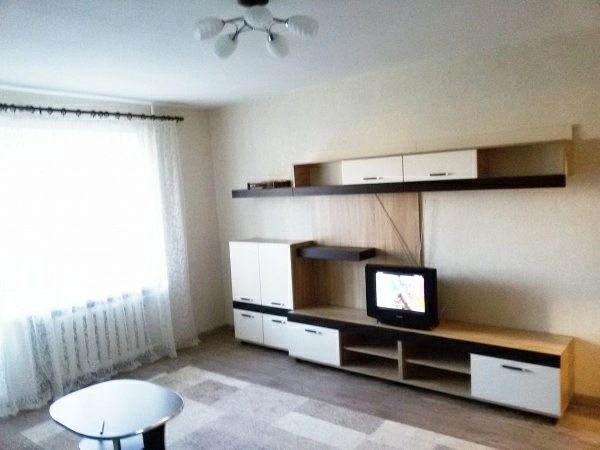 Apartment for rent. 1 room, 38 m², 5th floor/9 floors. Kreshchatyk, Cherkasy. 