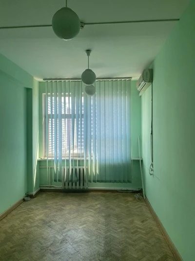 Office for rent. 36 rooms, 938.4 m², 9th floor/12 floors. 23, Yevhena Sverstyuka, Kyiv. 