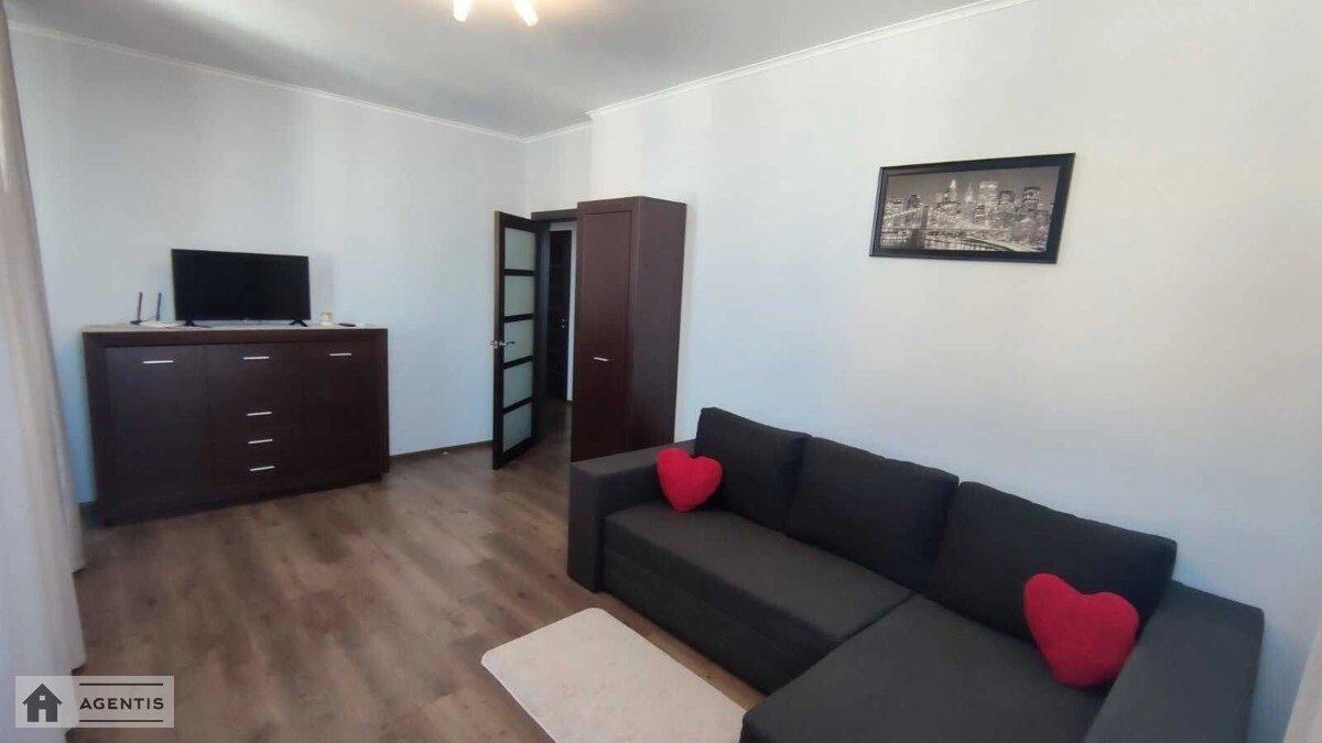 Apartment for rent. 2 rooms, 62 m², 24 floor/25 floors. 3, Oleny Pchilky vul., Kyiv. 