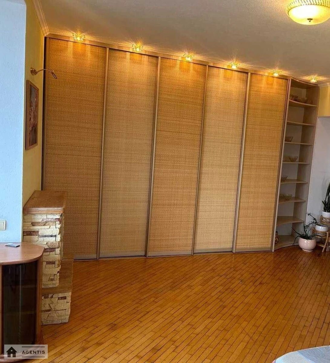 Apartment for rent. 1 room, 58 m², 15 floor/16 floors. Dniprovskyy rayon, Kyiv. 