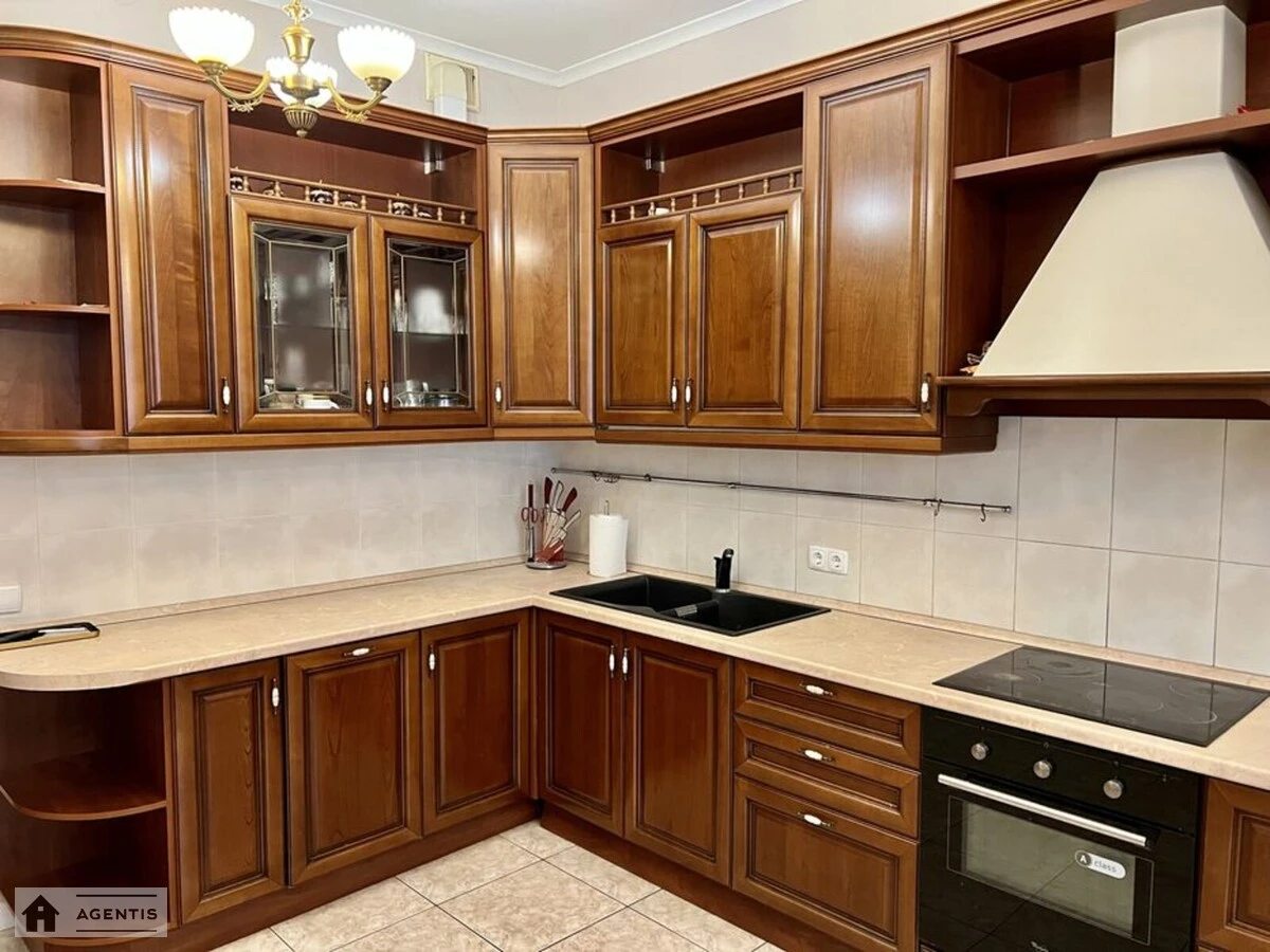 Apartment for rent. 3 rooms, 130 m², 2nd floor/24 floors. 21, Levka Lukyanenka vul. Marshala Tymoshenka, Kyiv. 