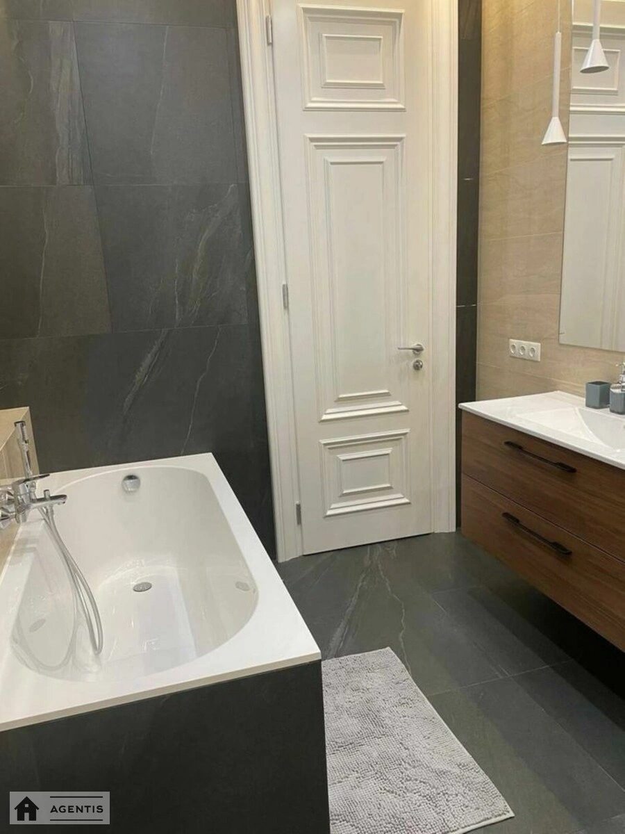 Сдам квартиру. 3 rooms, 140 m², 25 floor/30 floors. 37, Саксаганского 37, Киев. 