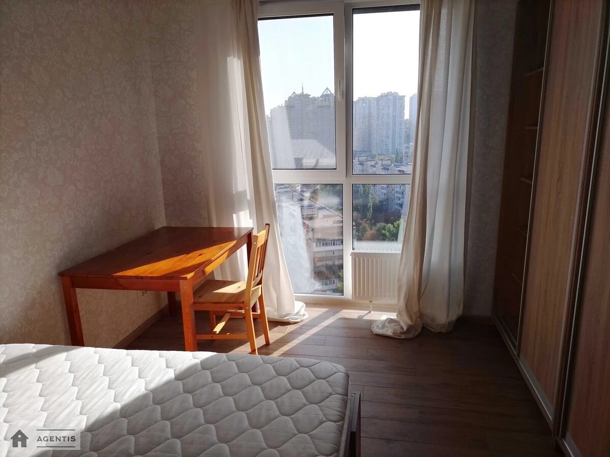 Apartment for rent. 4 rooms, 100 m², 16 floor/21 floors. 16, Mytropolyta Vasylya Lypkivskoho vul. Urytskoho, Kyiv. 