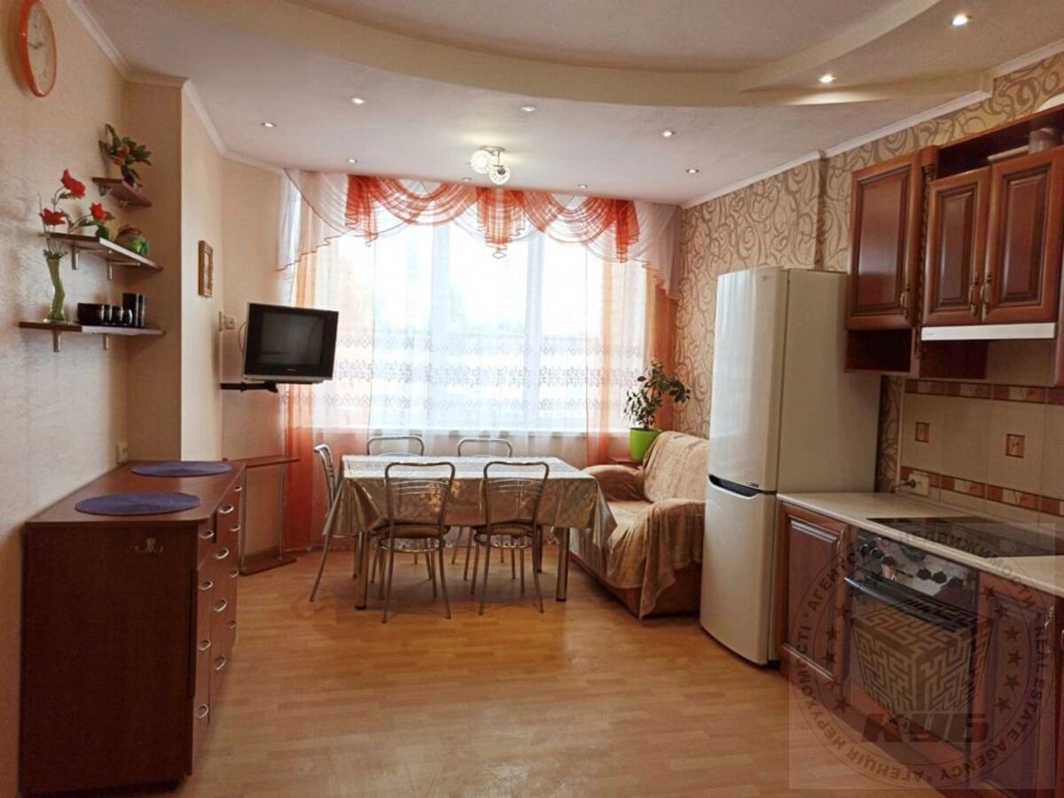 Apartments for sale 3 rooms, 103 m², 5th fl./18 floors. 5, Lesia Kurbasa 5, Kyiv. 