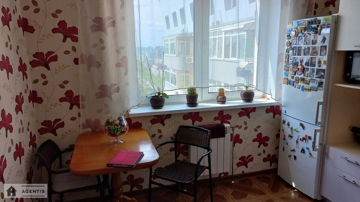 Здам квартиру. 2 rooms, 71 m², 24 floor/26 floors. Юрія Кондратюка вул., Київ. 