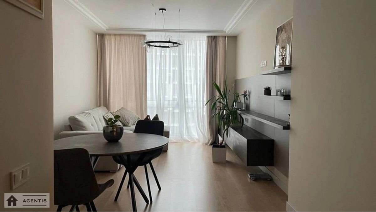 Apartment for rent 2 rooms, 68 m², 8th fl./21 floors. Glybochytcka, Kyiv. 