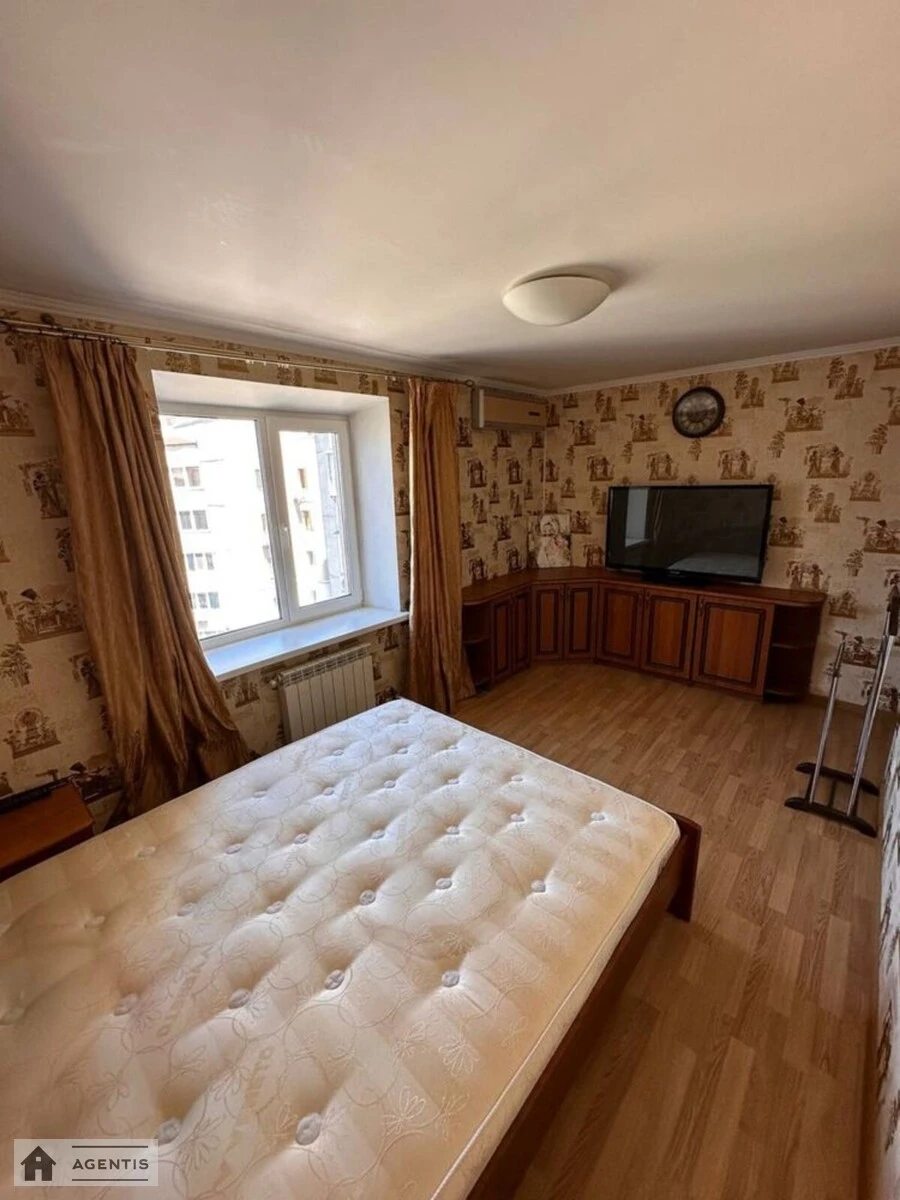 Здам квартиру. 3 rooms, 90 m², 21 floor/24 floors. Дарницький район, Київ. 