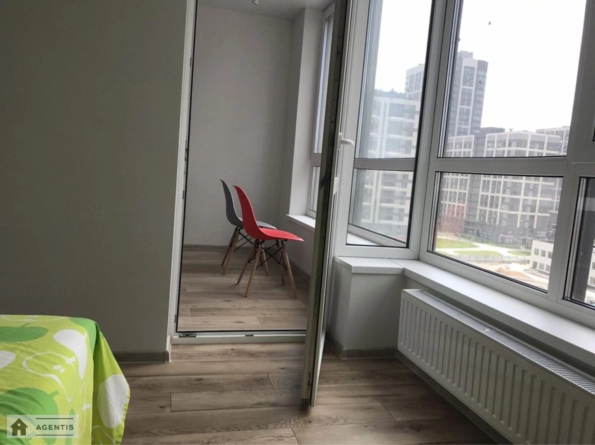 Apartment for rent. 1 room, 42 m², 9th floor/25 floors. 41, Pravdy 41, Kyiv. 