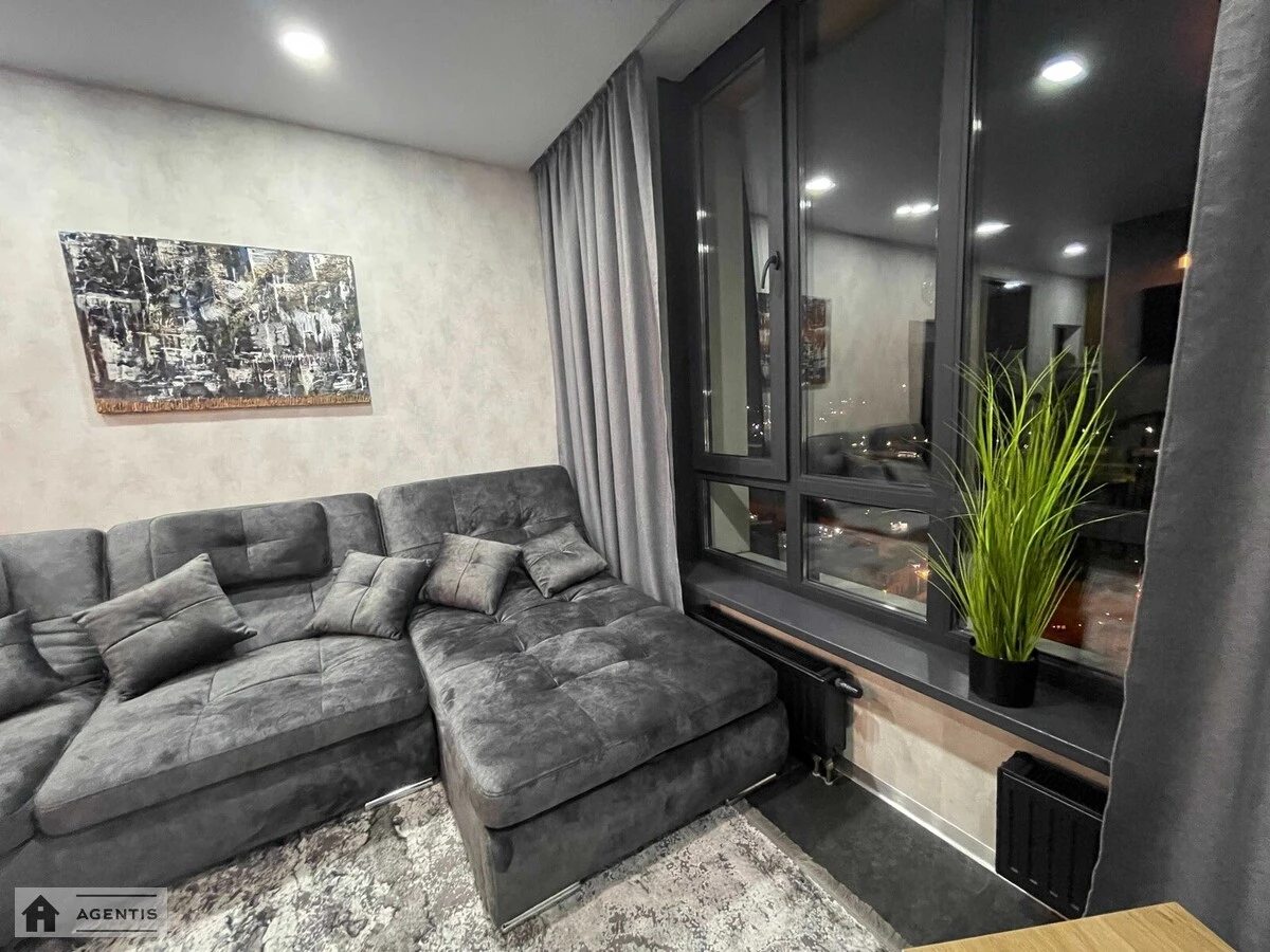 Apartment for rent. 1 room, 52 m², 10th floor/26 floors. 41, Mykhayla Boychuka vul. Vaso Kikvidze, Kyiv. 