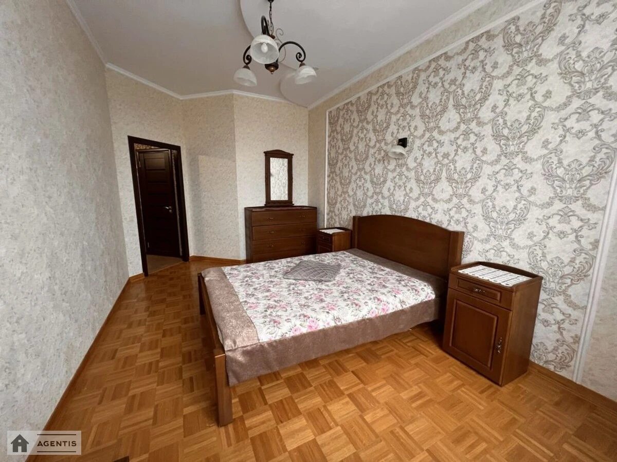 Apartment for rent. 2 rooms, 70 m², 17 floor/26 floors. 2, Akademika Filatova vul., Kyiv. 