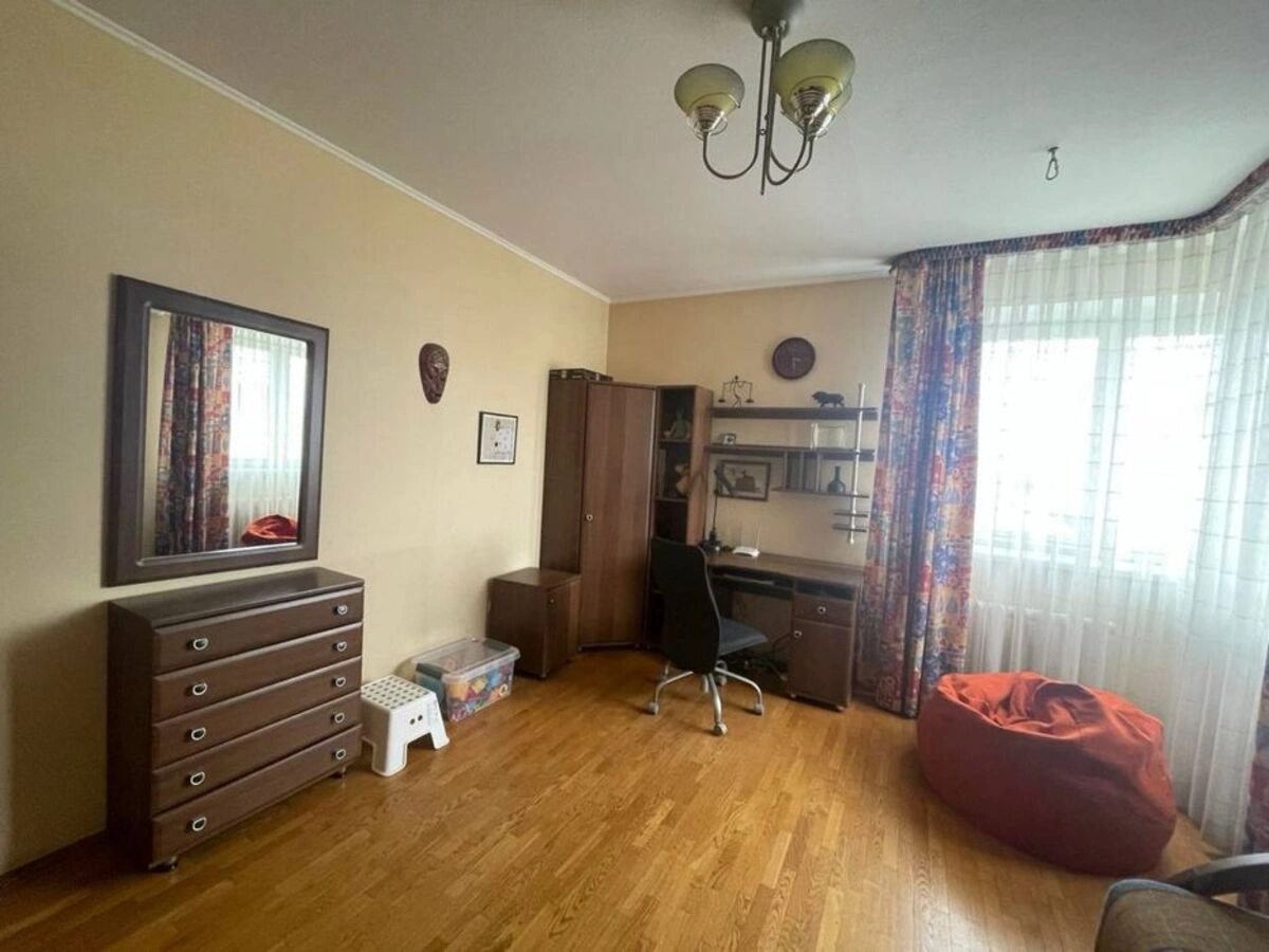 Apartment for rent. 3 rooms, 120 m², 11 floor/18 floors. 29, Levka Lukyanenka vul. Marshala Tymoshenka, Kyiv. 