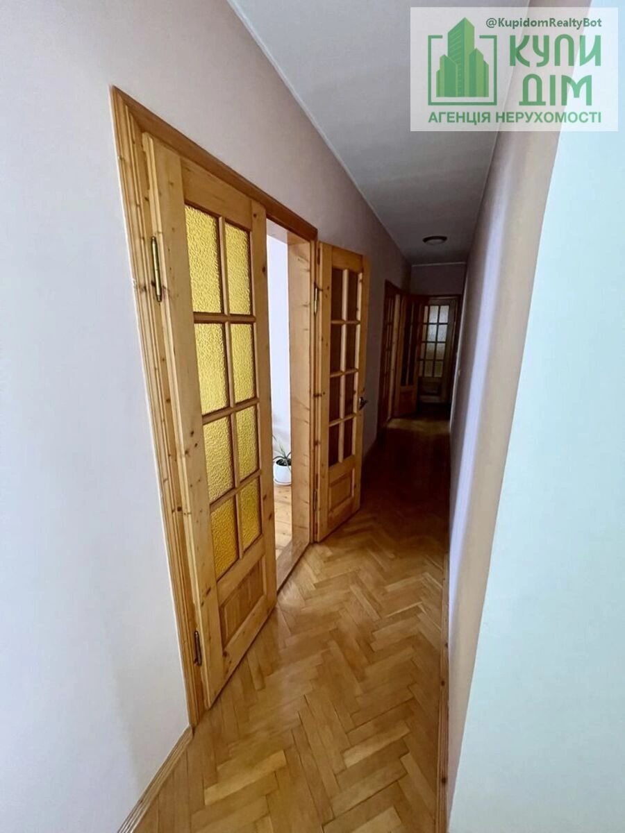 Продаж будинку 230 m², 2 поверхи. Передмiстя, Кропивницький. 