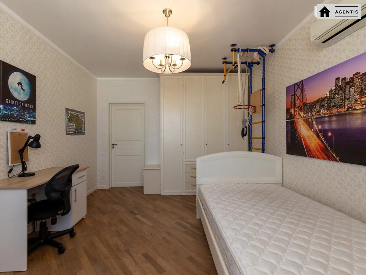 Apartment for rent. 4 rooms, 152 m², 24 floor/25 floors. 3, Yelyzavety Chavdar vul., Kyiv. 