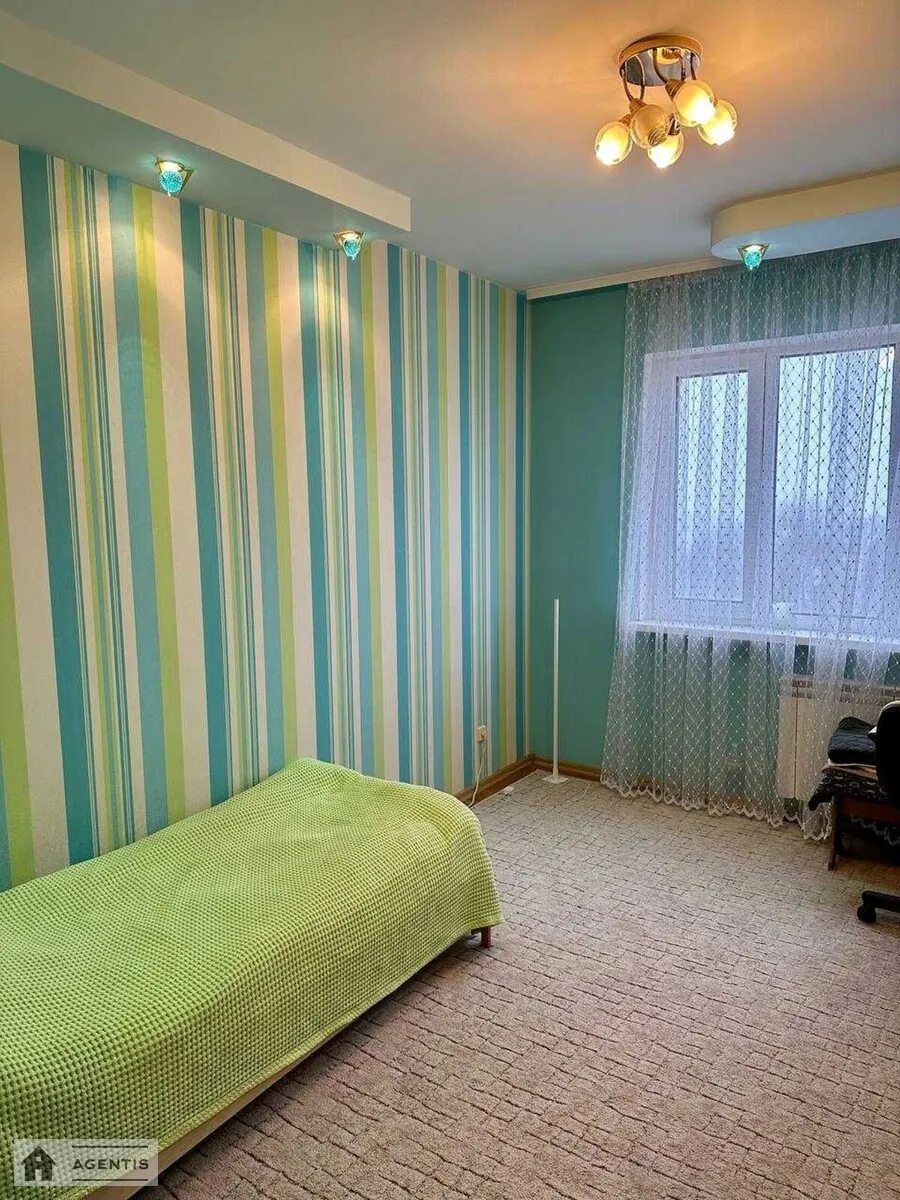 Apartment for rent. 3 rooms, 72 m², 6th floor/15 floors. 18, Ichkerska vul. Hroznenska, Kyiv. 