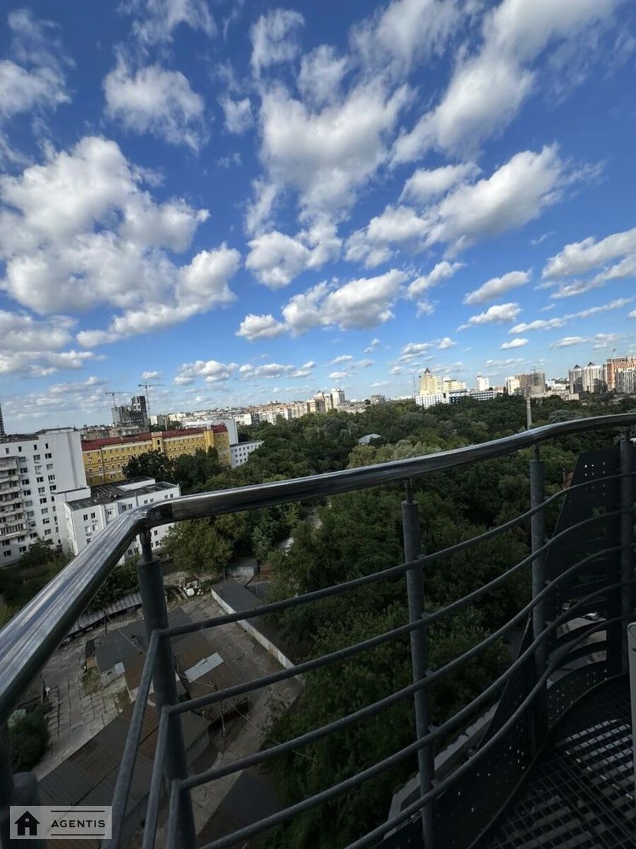 Apartment for rent. 3 rooms, 121 m², 9th floor/20 floors. 18, Yuriya Illyenka vul. Melnykova, Kyiv. 