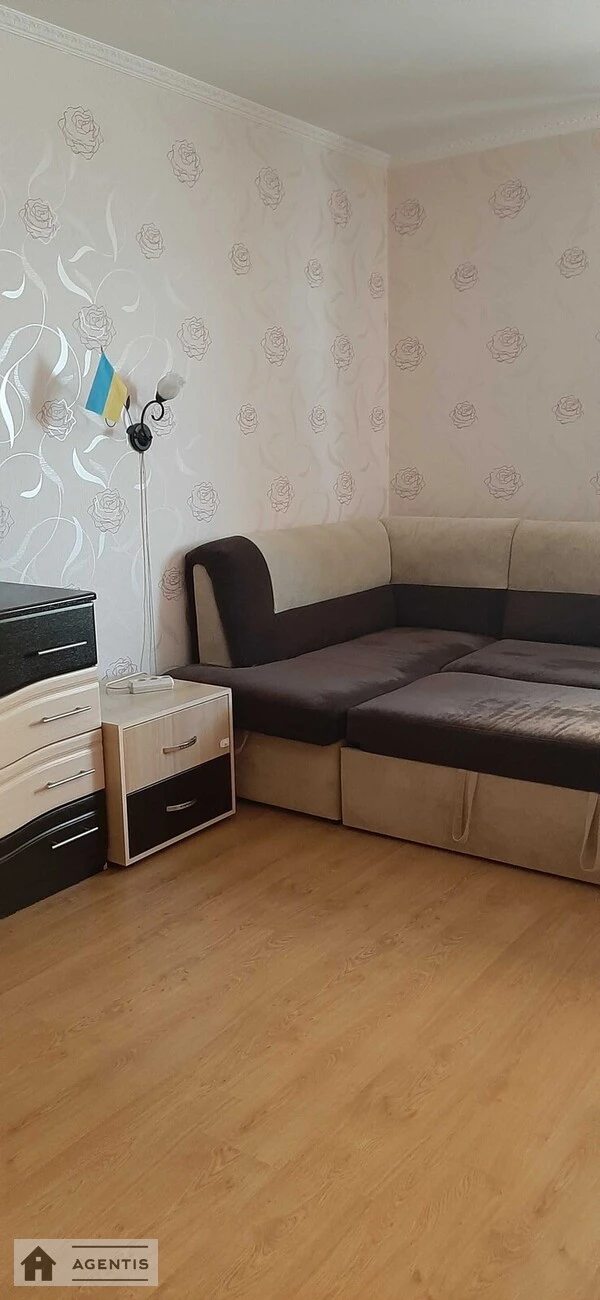 Apartment for rent. 1 room, 44 m², 8th floor/12 floors. 4, Valeriya Lobanovskoho prosp. Chervonozoryanyy, Kyiv. 