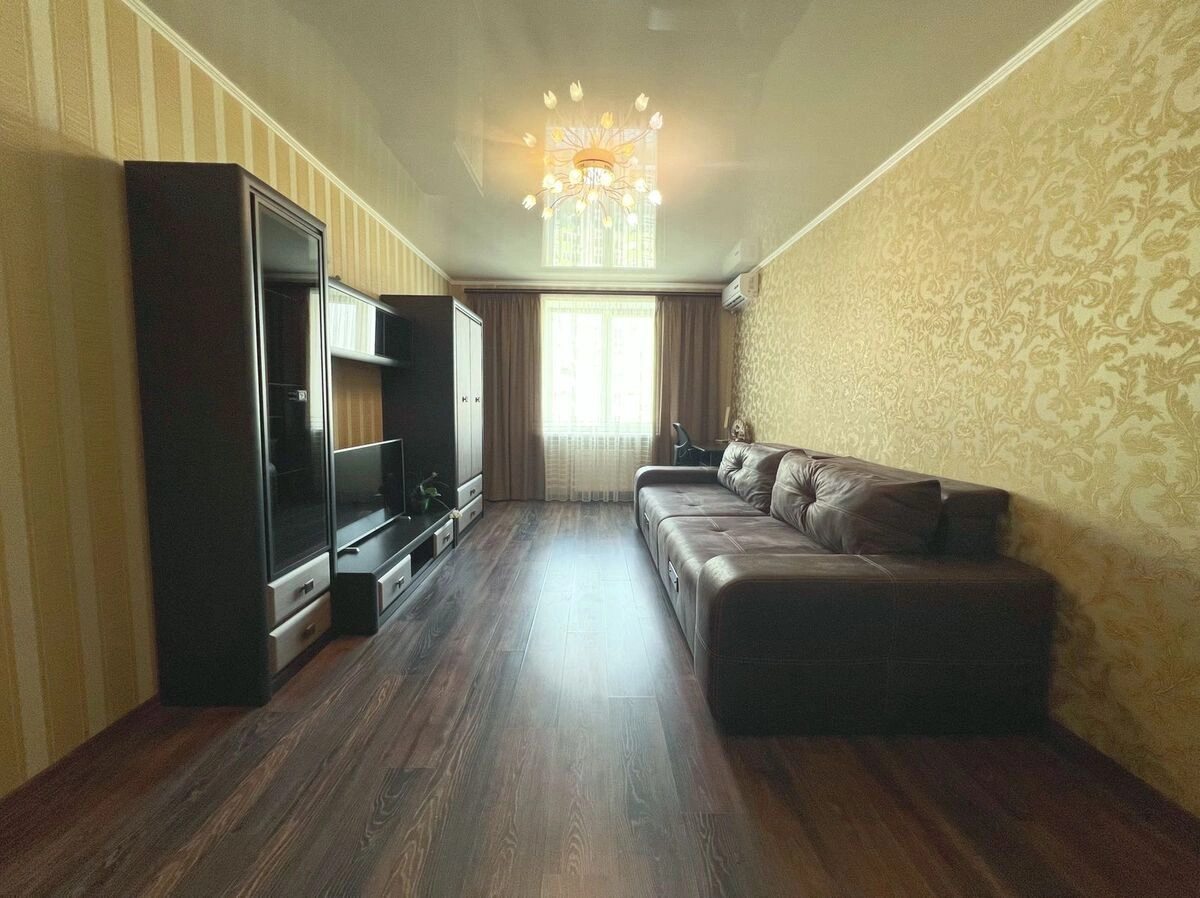 Apartment for rent. 2 rooms, 72 m², 16 floor/21 floors. 35, Gercena 35, Kyiv. 