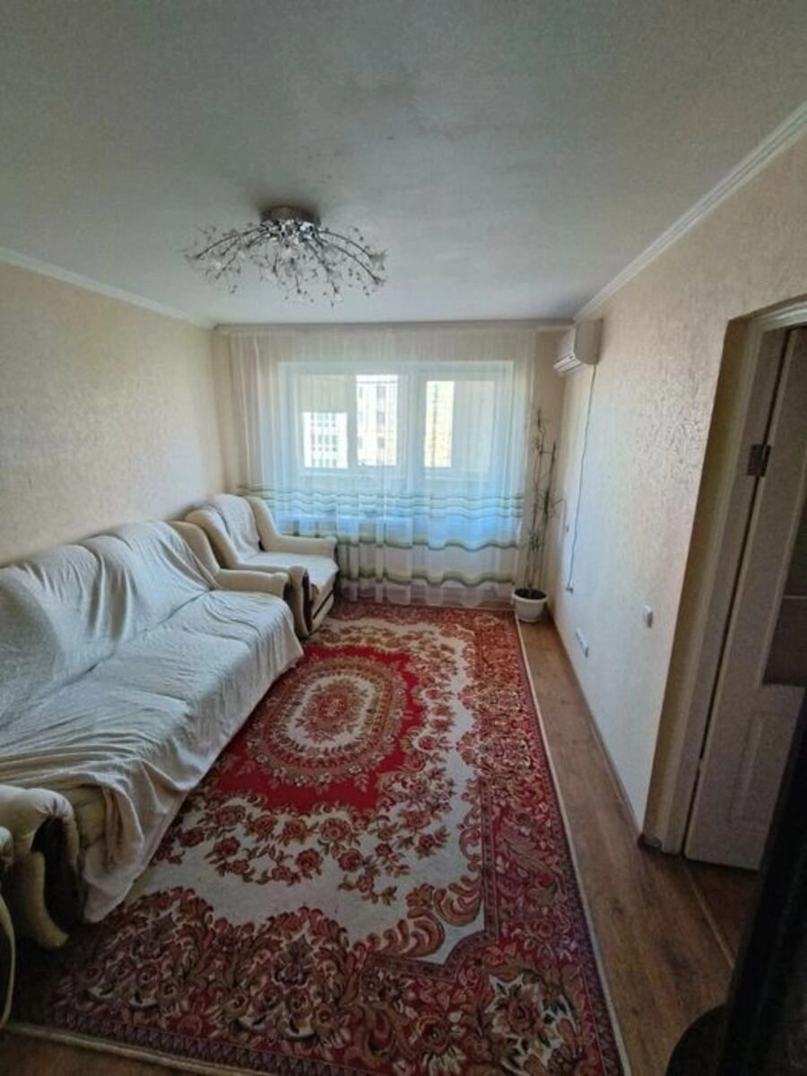 Apartment for rent. 2 rooms, 47 m², 5th floor/9 floors. 51, Kubanskoyi Ukrayiny vul. Marshala Zhukova, Kyiv. 