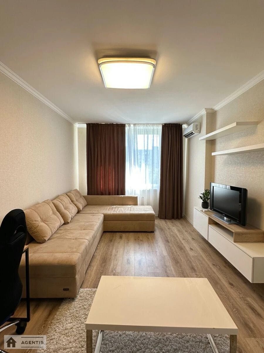 Apartment for rent. 1 room, 41 m², 9th floor/25 floors. 2, Feodosiyska 2, Kyiv. 