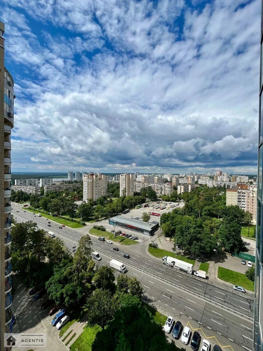 Сдам квартиру. 3 rooms, 120 m², 17 floor/26 floors. 131, Берестейський просп. (Перемоги), Киев. 