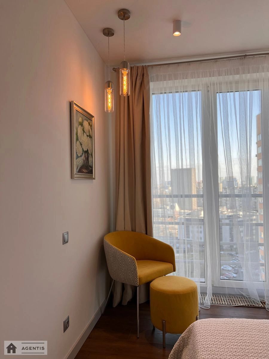 Здам квартиру. 3 rooms, 100 m², 12 floor/25 floors. 14, Деміївська 14, Київ. 