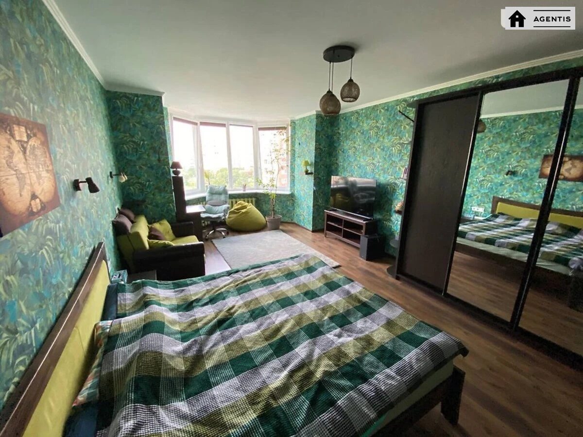 Apartment for rent. 3 rooms, 106 m², 8th floor/18 floors. 2, Knyazhiy Zaton 2, Kyiv. 