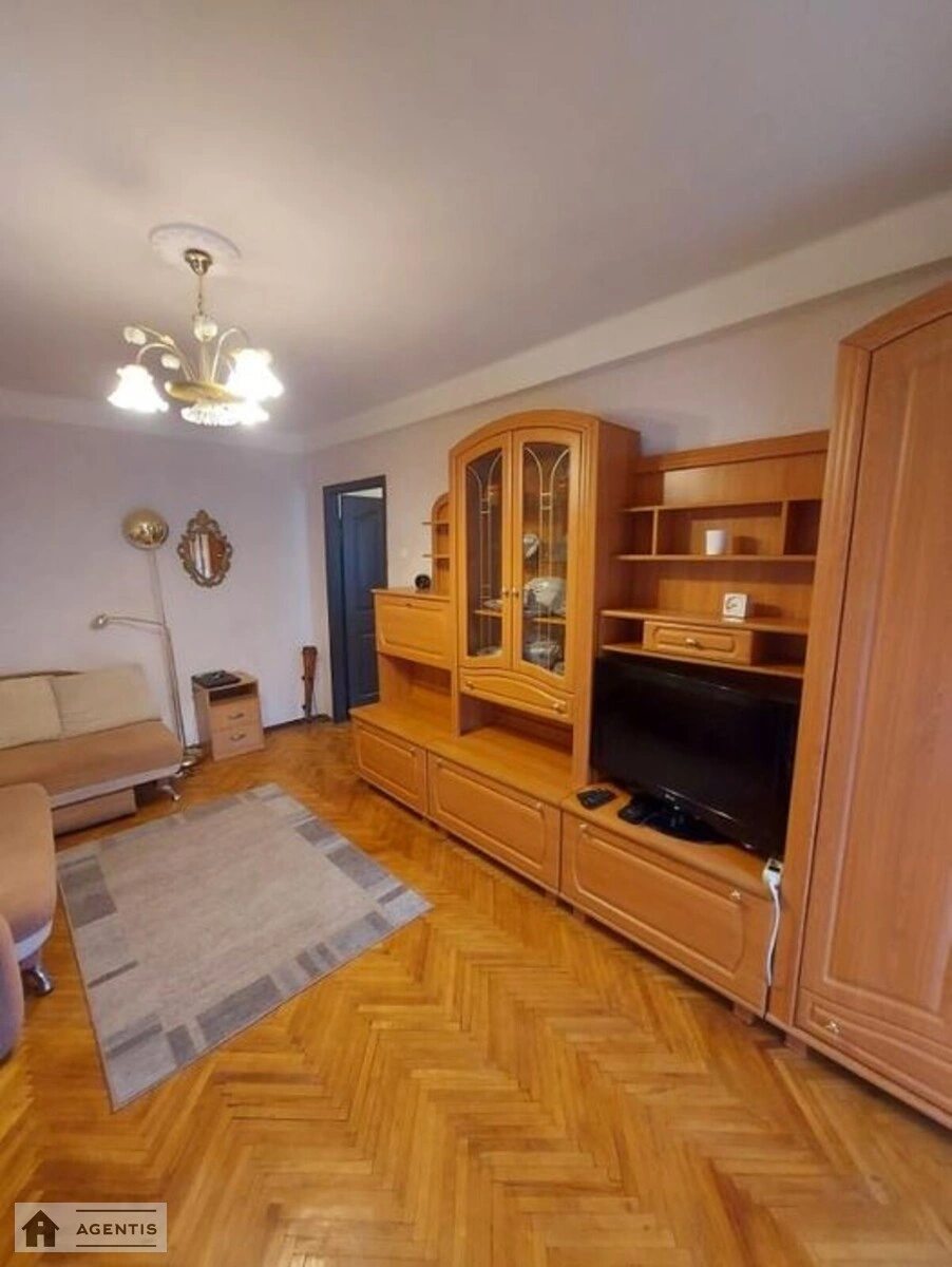 Сдам квартиру. 1 room, 33 m², 9th floor/4 floors. 34, Братиславская 34, Киев. 