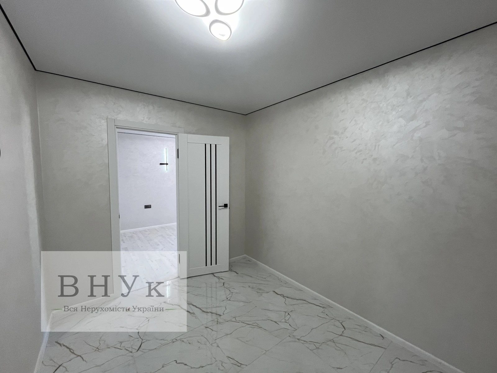 Apartments for sale 2 rooms, 59 m², 8th fl./11 floors. Kyyivska vul., Ternopil. 