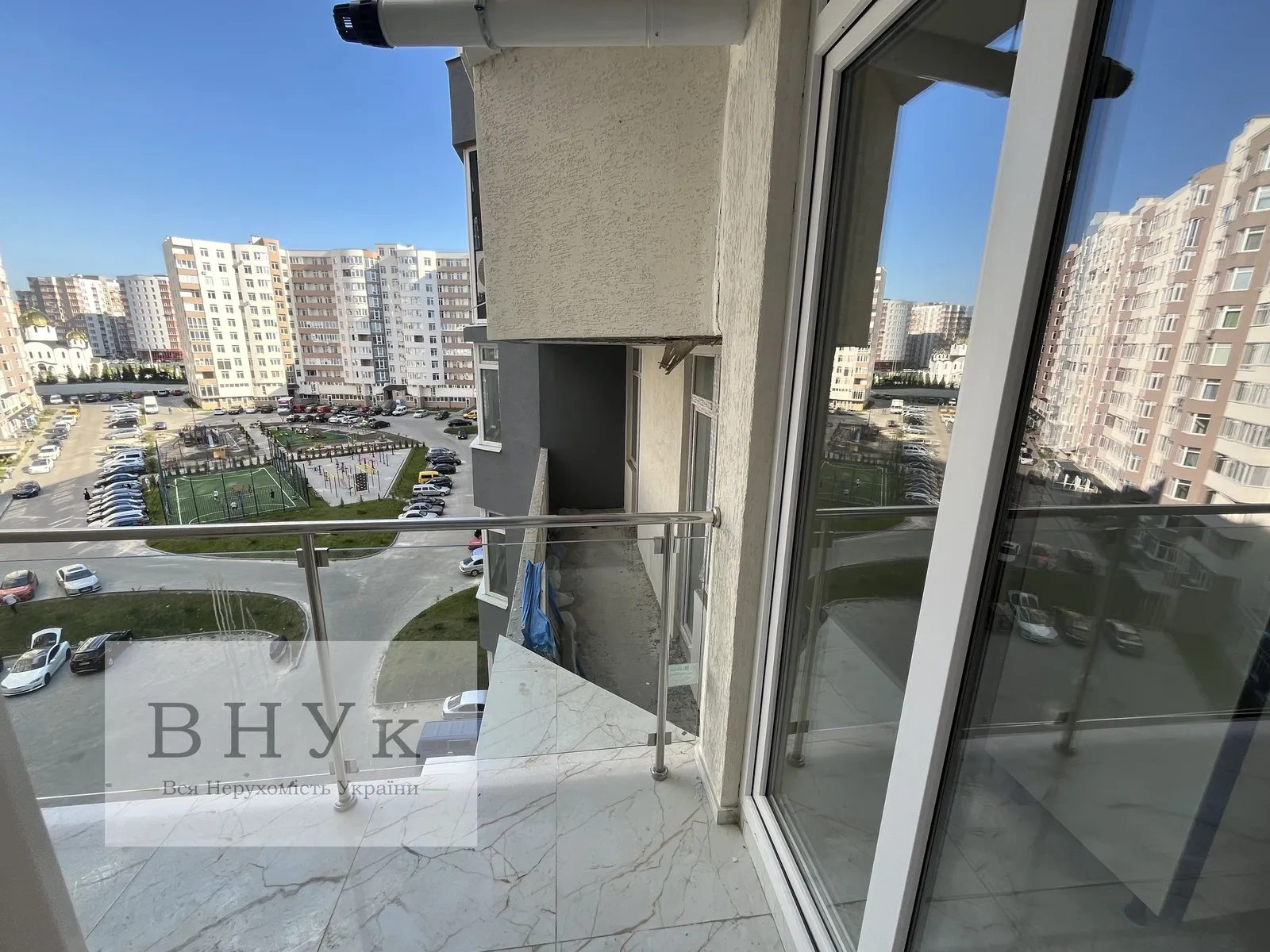 Apartments for sale 2 rooms, 59 m², 8th fl./11 floors. Kyyivska vul., Ternopil. 